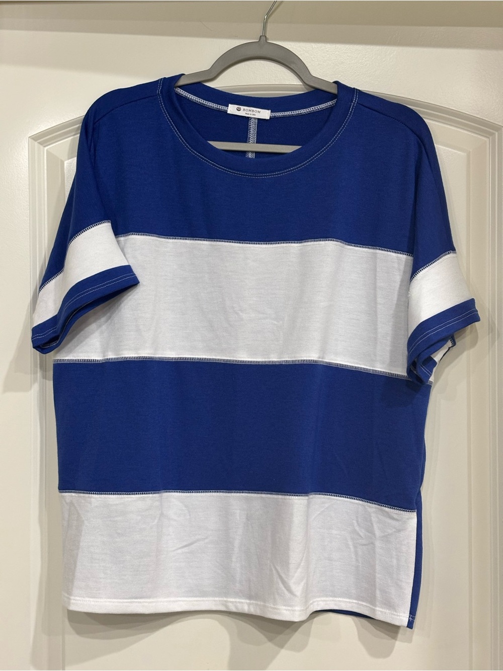 Club Monaco Blue & White Striped Short Sleeve Tee